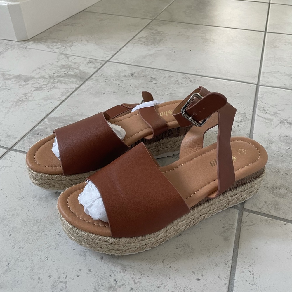 Shein Sandals Size 7 Never Worn